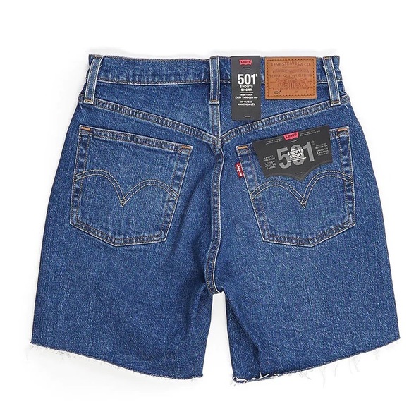 NWT Levi’s 501® High Rise Mid-Thigh Shorts Sz.24 - Picture 3 of 5